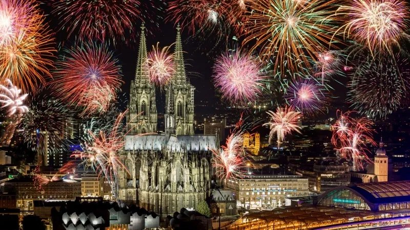 La celebración de Año Nuevo que se convierte en una discusión política en Alemania Eje Global