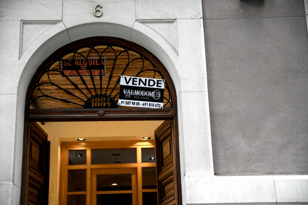 España frena las subidas de alquileres al 2 % ¿alivio para las familias o riesgo para el mercado? Eje Global