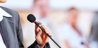 Vocería no es dirección de comunicación